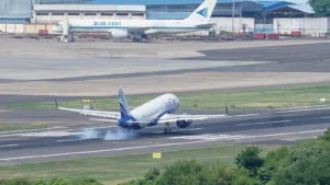 IndiGo Airbus A320 commercial airliner