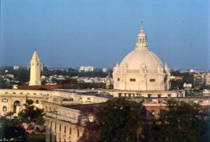 Uttar Pradesh Cabinet Approves 1,725 E‑Buses, Boosts Semiconductor Incentives, Greenlights Three New Jails